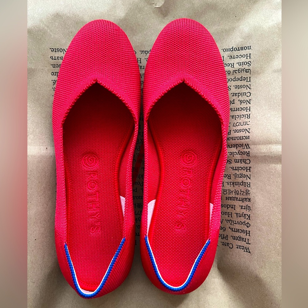 Rothy's Red Size 9 Round Toe Red Slip On Flats